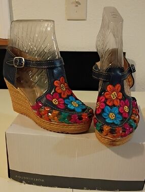 Embroidered Floral Navy Wedge Sandals with Anklet Strap